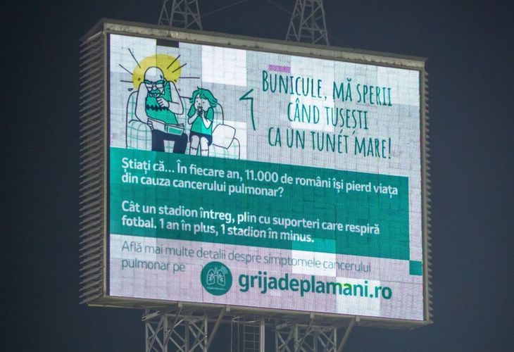 Campanie pe terenul de fotbal: Jucătorii, CFR Cluj, tribut emoţionant pentru conştientizarea cancerului pulmonar