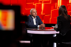 „Aţi facturat la privat pacienţii operaţi la stat?” „Cine a scos din joben candidatura dumneavoastră?”. Cătălin Crîstoiu, candidat la Primăria Capitalei, vine la emisiunea lui Denise Rifai