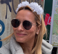 VIDEO. O revistă „ca pe vremuri”. Un altfel de A List Magazine by Andreea Esca: număr special în colaborare cu festivalul Nostalgia