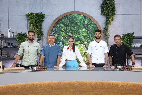 Emisiunea culinară Chefi la cuţite se pregăteşte pentru sezonul 14. Când începe la Antena 1