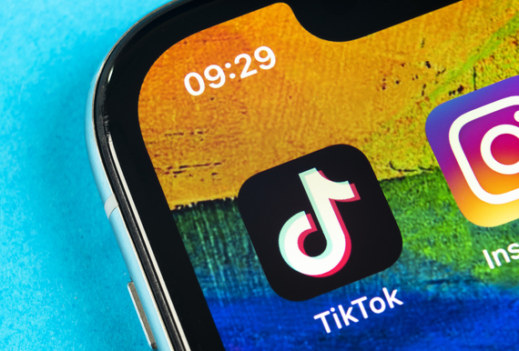 Răspuns TikTok: „Nu am găsit nicio dovadă a vreunei influenţe străine”. „Am şters 10.000.000 de fake fallowers” în România. Scrisoarea companiei către autorităţi