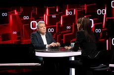 „Cum seduceţi femeile?”, „Ce aţi avut de împărţit cu Traian Băsescu?” Denise Rifai, în dialog cu Adrian Cioroianu, directorul Bibliotecii Naţionale a României