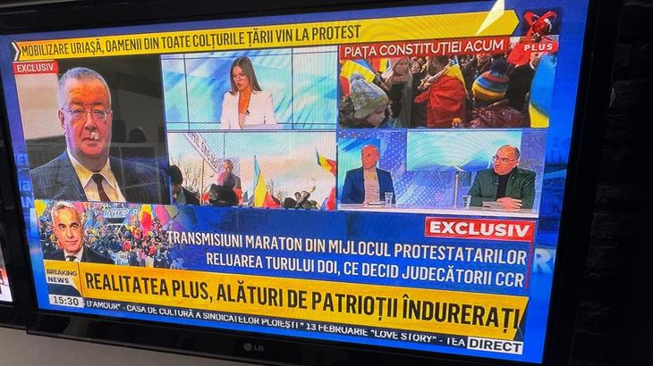 GALERIE FOTO. Realitatea Plus, "broadcaster oficial" pentru mitingul pro Călin Georgescu. E aproape singurul subiect al zilei