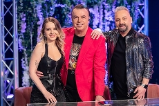 Duelul pianelor, din nou în grila TVR 2. O fostă concurentă Vocea României şi reprezentanta României la Eurovision în 2017, în echipa emisiunii