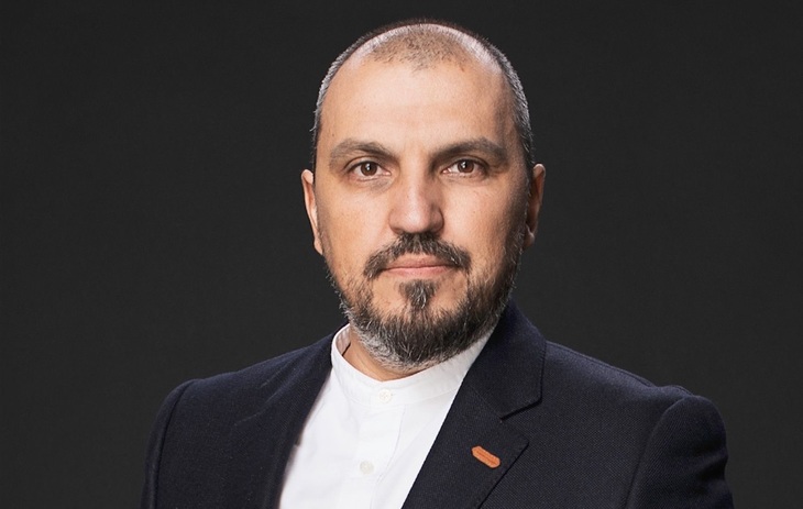 EXCLUSIV. Unul dintre cei mai vechi oameni de la Forbes - Redactorul-şef, pleacă din redacţia publicaţiei