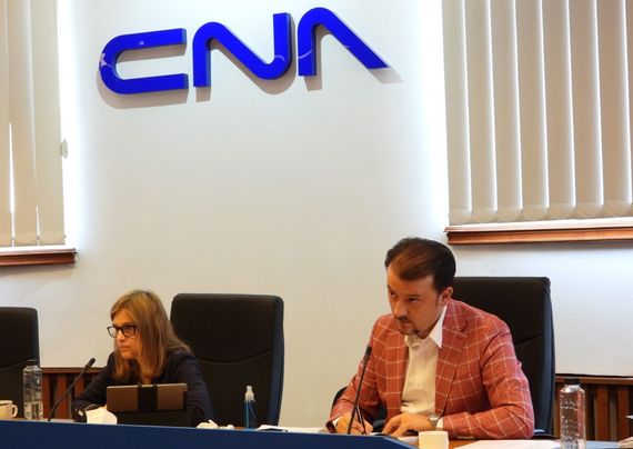 CNA reacţionează dur: „Nicio crimă nu trebuie să devină spectacol”. Solicită platformelor eliminarea filmării în care o femeie este ucisă în faţa fiicei ei