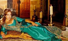 Paginadeseriale. Telespectatorii DIZI şi-au votat favoriţii: Meryem Uzerli – cea mai bună actriţă într-un serial turcesc. A fost protagonista serialului Suleyman Magnificul
