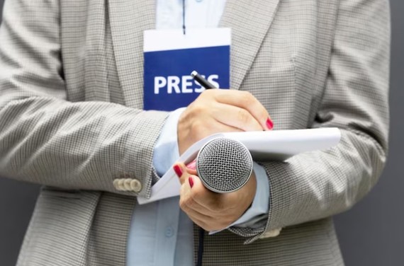Publicaţia „Cuvântul Liber” din Tg. Mureş riscă să fie executată silit pentru refuzul de a reangaja o jurnalistă concediată