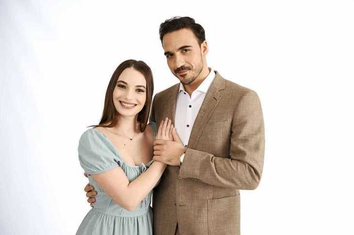Paginadeseriale. Camera 609, comedia produsă de Ruxandra Ion, din nou la TV
