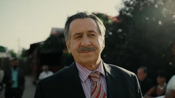 Sezonul doi din serialul Tătuţu’ este disponibil pe platforma Voyo