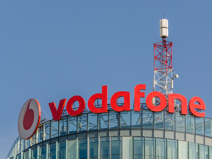 Tranzacţie majoră în telecom: Vodafone şi Digi primesc aprobare pentru preluarea Telekom. Dar în anumite condiţii