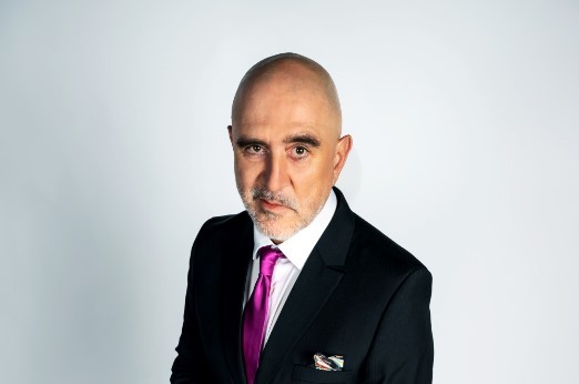 Răzvan Exarhu, gazda show-ului La bine şi la roast de la Pro TV