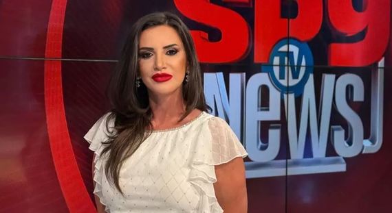 Mara Bănică va prezenta emisiunea Spynews TV Special, o continuare a emisiunii Spynews TV. Când se difuzează la Antena Stars
