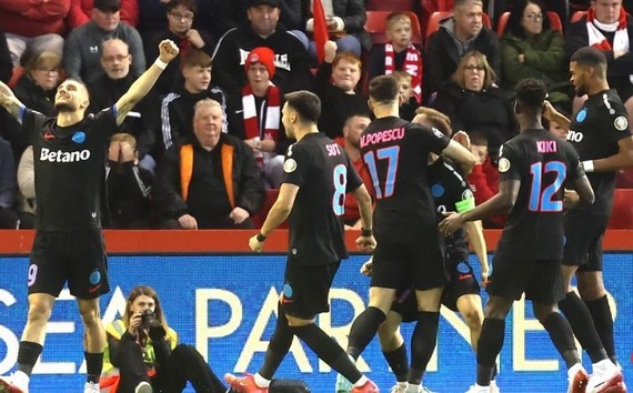 Partida retur dintre FCSB şi Aberdeen, din play-off-ul Europa League va putea fi urmărită şi la TV. Când?