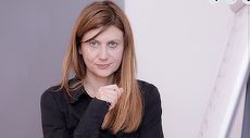 Jurnalista Carmen Ivanov lansează Audiodexa.ro, primul dicţionar-enciclopedic audio în limba română. Rareş Prisăcariu (fost câştigător Românii au talent), printre vocile proiectului