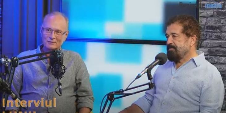 VIDEO. Divertis face podcasturi de comedie. Cătălin Oprişan - unul dintre moderatori. Tetelu - printre invitaţi