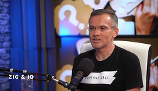  Pagina de media Open Course - Adelin Petrişor vine LIVE la întâlnirea cu studenţii. Poveşti din linia întâi