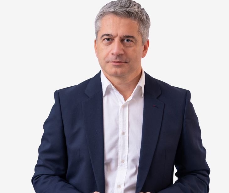 Trei prezentatori noi Euronews România. Când şi la ce oră îl vedem pe Tudor Muşat