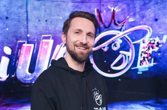 Ce ar face Dani Oţil dacă s-ar apuca de online? „M-am gândit să mă pensionez şi să mă cert pe TikTok”, glumeşte el