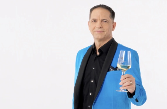 VIDEO. "N-am făcut doar televiziune, am creat amintiri". Dan Negru, pe Antena 1, pe Pro TV, pe Kanal D. Prima reclamă în care apare Negru în ultimii zece ani