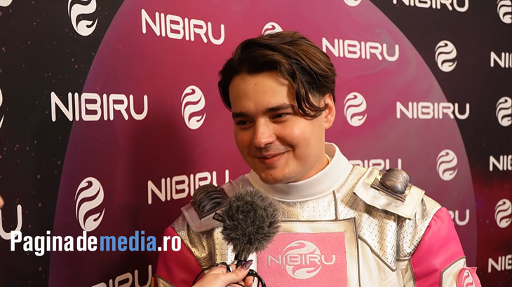 VIDEO. Selly, despre campania de promovare pentru „Nibiru”. Cât de populare au fost pozele în costume de astronaut? Selly: „e cea mai mare campanie făcută vreodată în digital în România!”