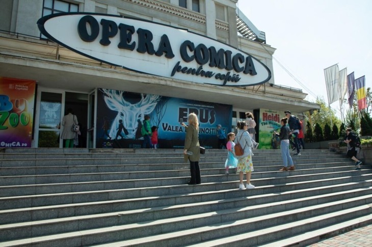 PARTENERIAT. Conferinţă de leadership dedicată adolescenţilor şi părinţilor din România cu o fostă finalistă iUmor şi cu fostul ministru al educaţiei. La Opera Comică pentru Copii