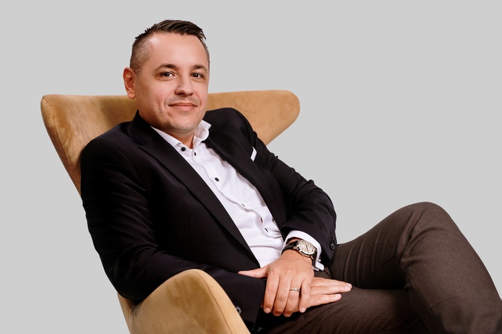 Un nou sezon „Permis de Antreprenor” la Euronews. Ineditul formatului: întâlniri LIVE, cu public între antreprenori şi mentori