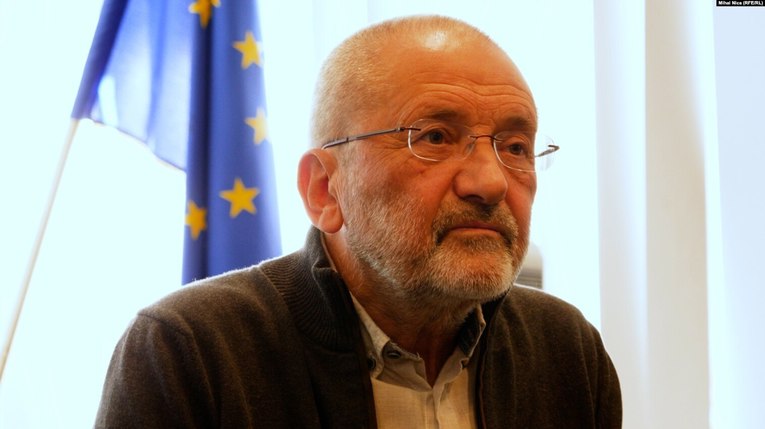 VIDEO. Mircea Toma şi cazul Realitatea: "Telespectatorului i se pun ochelari de cal. Cel care cenzurează este cel care este pedepsit acum”