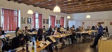 Începe o nouă ediţie a Pepinierei de Talente IAA, dedicată viitorilor profesionişti din marketing şi comunicare. Câte burse sunt oferite participanţilor?