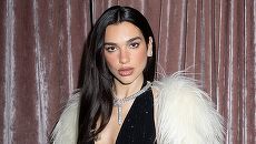 Dua Lipa acuză Samsung că i-a folosit imaginea în mod ilegal. Artista cere mii de dolari despăgubiri în instanţă