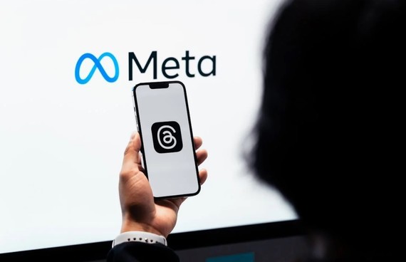 Meta, cu spatele la zid: Procesul care poate rescrie regulile Facebook şi Instagram. De la scroll infinit la 200 de miliarde de dolari