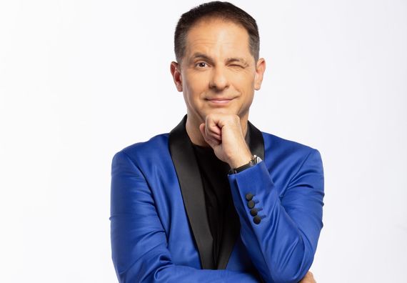 INTERVIU. Jocul cuvintelor „împlineşte” 400 de ediţii. Dan Negru: „Aproape toţi colegii mei îmi spuneau că mă sinucid profesional făcând «Jocul cuvintelor»”