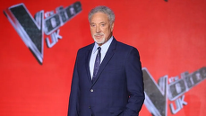 Tom Jones, scos din „Vocea” după 13 sezoane. „Eu nu am vrut să plec”