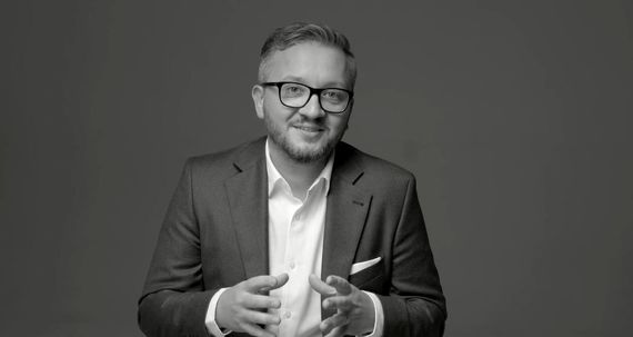 Premieră. Lansarea oficială a studiului despre influenceri cu Florin Grozea în direct în Studioul Paginademedia. Cât de mare este piaţa? Câţi influencer sunt?