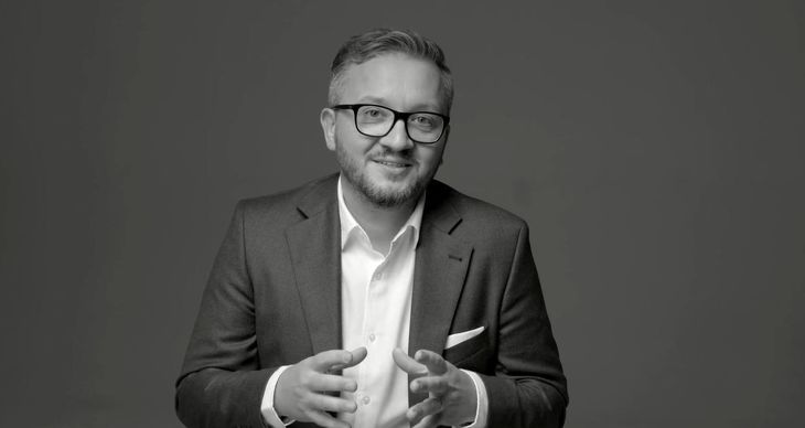 Premieră. Lansarea oficială a studiului despre influenceri cu Florin Grozea în direct în Studioul Paginademedia. Cât de mare este piaţa? Câţi influenceri sunt?