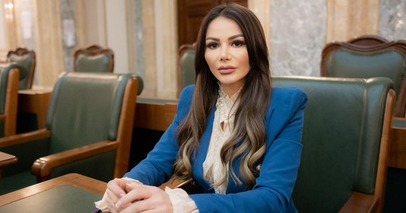Antena Group şi ziarul Puterea, despăgubiri de mii de euro pentru senatoarea POT Valentina Aldea, după ce a fost prezentată drept videochatistă