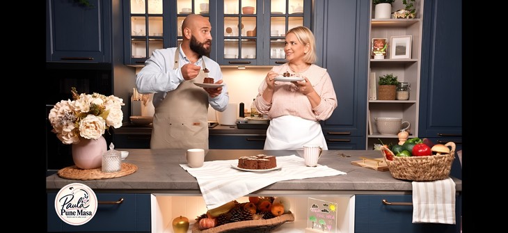 Paula Chirilă şi-a făcut show online. Câţi s-au uitat deja la Paula pune masa