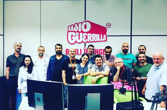 CONCURS FRECVENTE. Radio Guerrilla plan de extindere în 11 oraşe. Trei sunt prioritare. Ce a spus Dobrovolschi la CNA