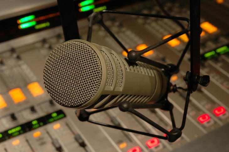 CNA. Sport Total FM a pierdut licenţa radio din Drobeta