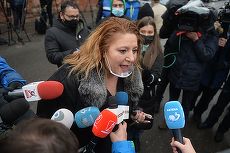 Şoşoacă: „Nu există niciun copil mort de Covid”, „Ştiţi că s-au descoperit copii fără organe în ei?”. Amendă pentru Realitatea