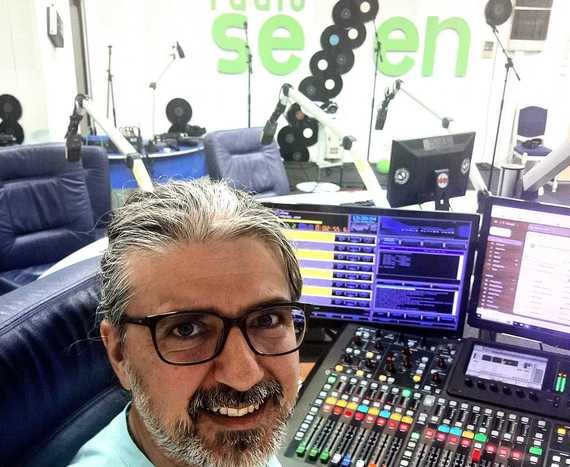Radio Seven are licenţă pentru încă 9 ani. Ce schimbări face postul Universităţii Spiru Haret