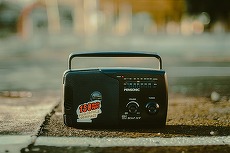 CNA face plângere penală pentru un radio online ce promovează mişcarea legionară. Cine deţine postul