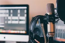 CNA a acordat patru licenţe de radio pentru online