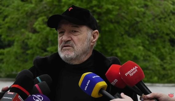 Becali, din nou la CNA. Cere forului să nu amendeze ÎNCĂ Realitatea Plus pentru atacurile din ultima lună. Să discute după alegeri