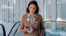 O reclamă care promovează „vitaminele vii”, interzisă de CNA