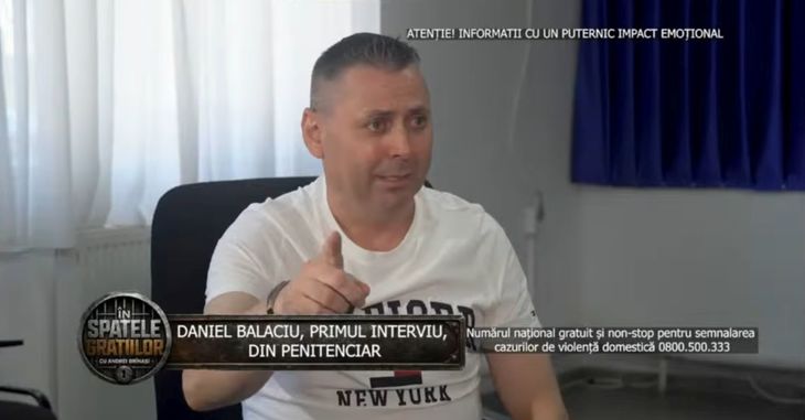 O televiziune din Timişoara, amendată aspru după ce a difuzat un interviu cu cel care şi-a bătut soţia cu ciocanul. Membrii CNA, revoltaţi de derapaj: „Aţi lăsat un personaj să-şi justifice fapta!”