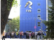 25 noiembrie. Conducerea TVR a decis înfiinţarea a două noi departamente, unul de marketing şi unul de business
