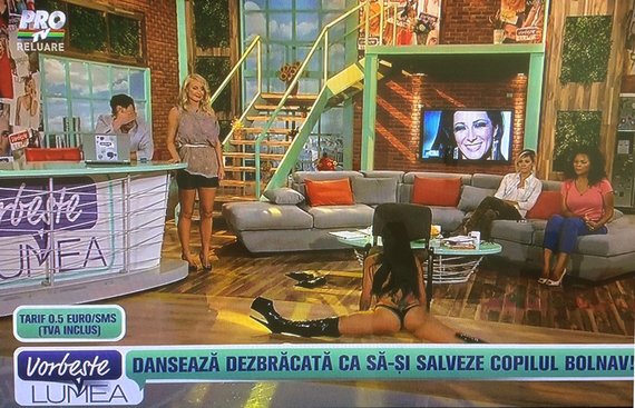 Vorbeşte lumea se dezbracă pentru rating: striptease şi dans lasciv pe Pro TV în miezul zilei