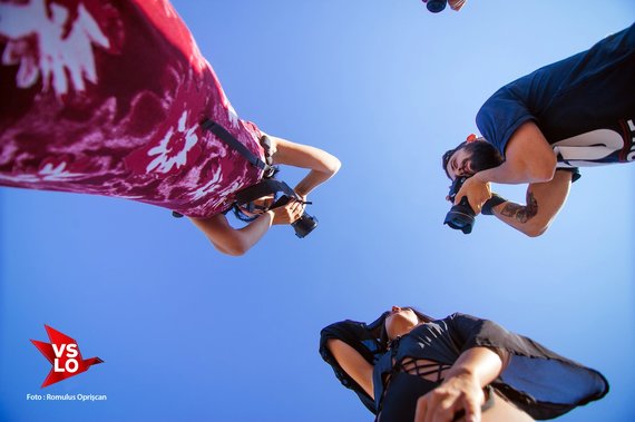 Festival de arte vizuale în Vamă: vor fi seri de teatru, concerte, proiecţii de film pe plajă şi târg de echipamente foto