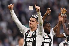 (P) Ibrahimovic şi Ronaldo, prima confruntare în Italia. Look Plus, lider de audienţe cu meciul AC Milan-Juventus